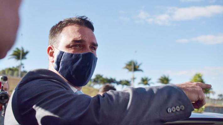 Coronavirus: positivo il figlio  di Bolsonaro