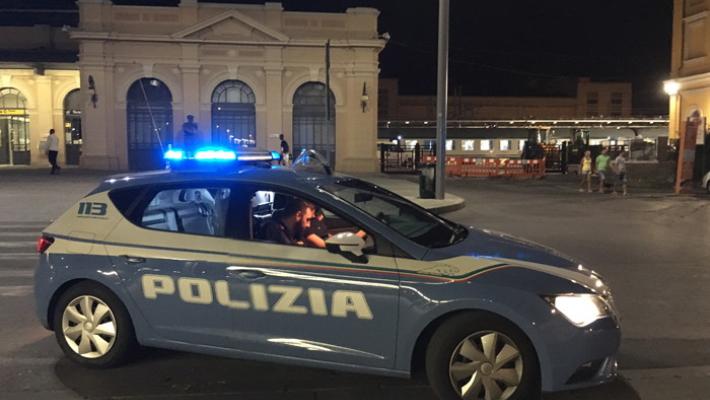 Pluripregiudicato, pericoloso, già espulso ma in giro in stazione. Nuovamente espulso, sarà rimpatriato in Tunisia