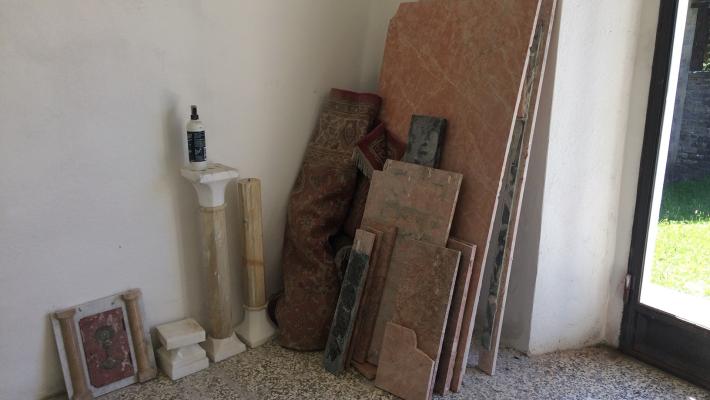 Cimitero di Rusino, il magazzino nella cappella