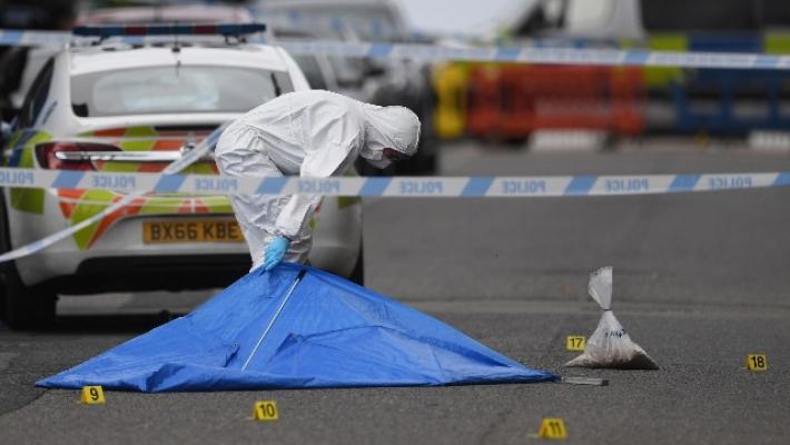 Birmingham: un morto e 7 feriti in accoltellamenti