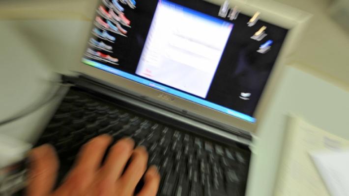 Alfa, ex dipendente si era intascato 193mila euro. Ma la querela arriva tardi e viene prosciolto