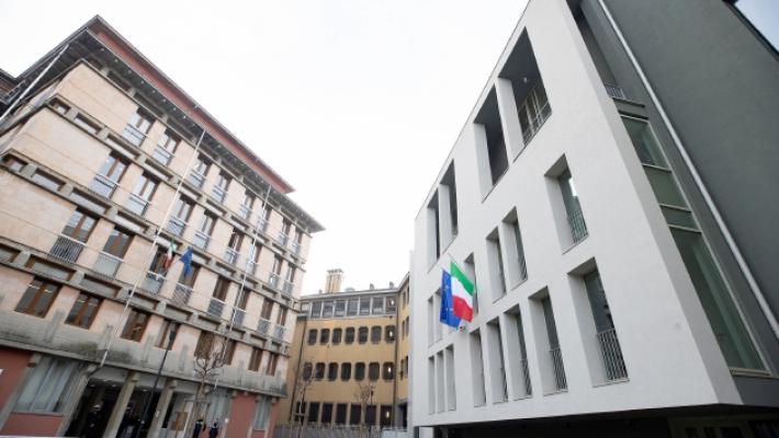 Cinque blitz in negozi e ristoranti in poco più di un mese: condannato a 4 anni