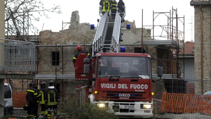 Operaio morì in un crollo, due condanne e un'assoluzione