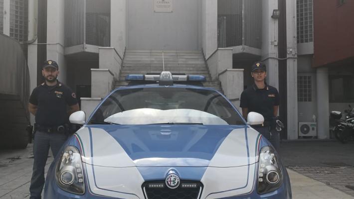 Il poliziotto: «Paura a 30 metri di altezza? Più importante salvare l'anziano»