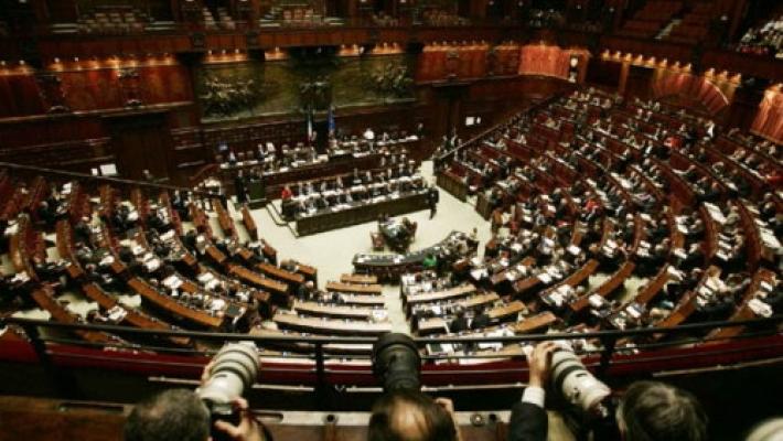 Dalle madri lavoratrici ai centri estivi: le misure per la famiglia nella manovra