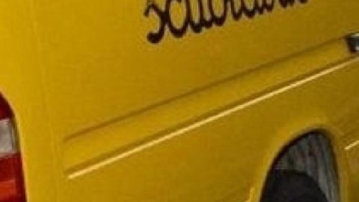 Scuolabus investe bimbo in bici: muore a 4 anni sotto gli occhi della mamma