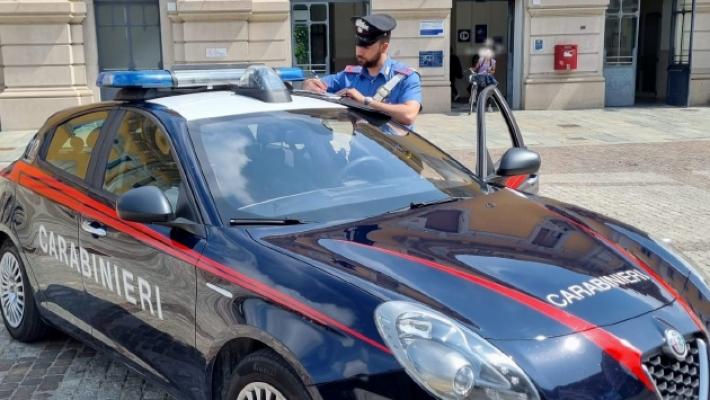 Rubano in viaggio di nozze, luna di miele in cella