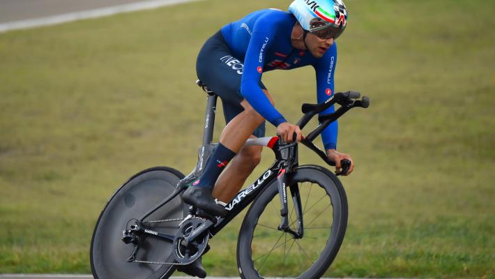Ganna vince la crono a Palermo, e' la prima maglia rosa 