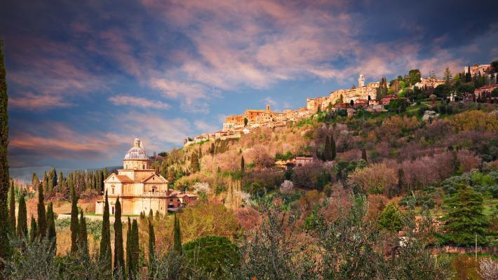 Inebriarsi con il  fascino della nobile Montepulciano