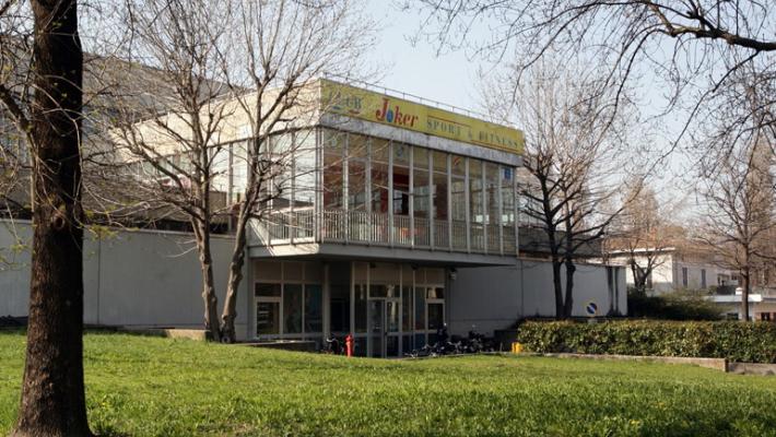 Piscina di via Zarotto, almeno un mese per la riapertura