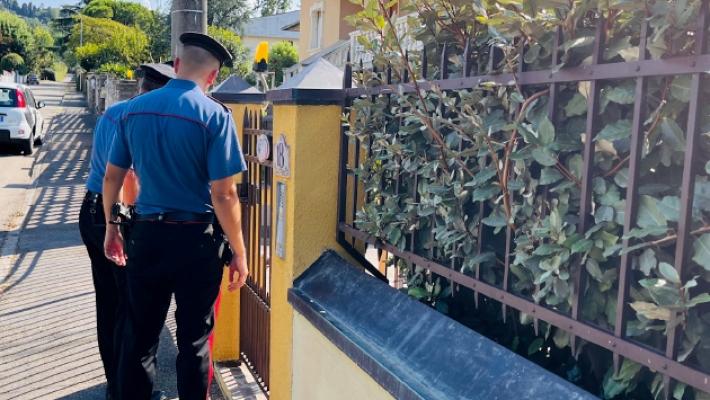 Era un maschietto di carnagione chiara il neonato trovato morto: oggi l'autopsia