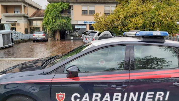 Fa irruzione alla Tecnogamma con una pistola: arrestato e condannato a 10 mesi (pena sospesa)