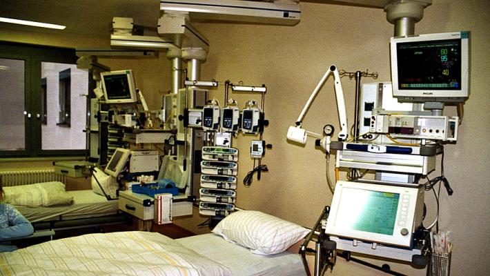 No vax rifiuta di essere intubato e muore