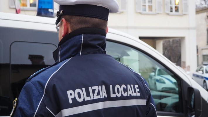  "Accumulatore seriale" di cartelli stradali condannato per ricettazione