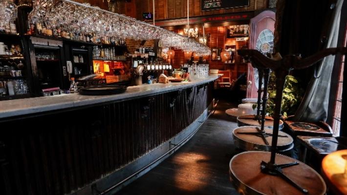 Belgio: fermi caffè e ristoranti 1 mese, coprifuoco notturno