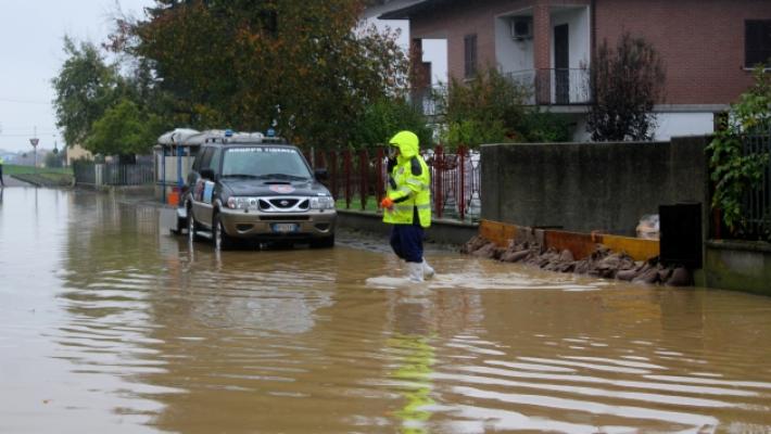 Il triste primato di Castione Marchesi: in 6 mesi 5 volte sott'acqua