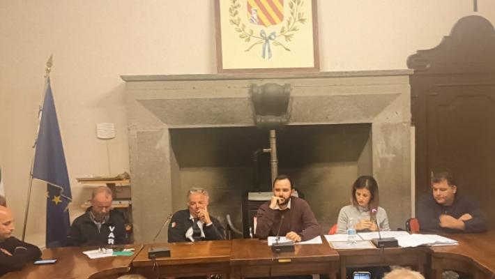 Varano, si dimettono 7 consiglieri. Restiani decade, si andrà a elezioni
