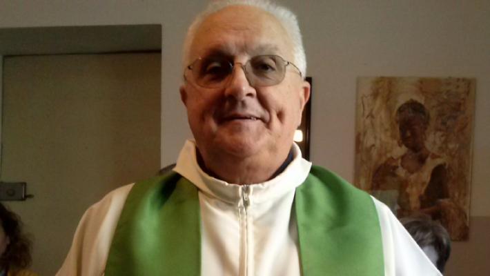 Don Giancarlo: «Troppe assenze alla veglia per ricordare i neonati sepolti»