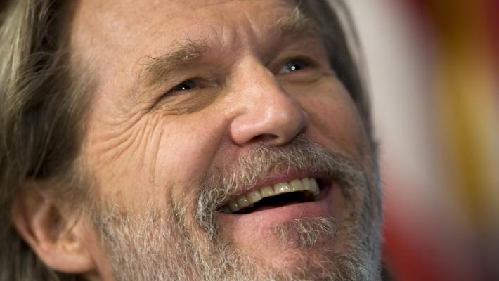 Jeff Bridges su Twitter: «Ho il cancro ma sono fortunato: la prognosi è buona»