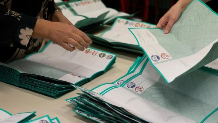 Liste, sorpasso Pd su FdI in provincia. La città rimane in mano ai Dem