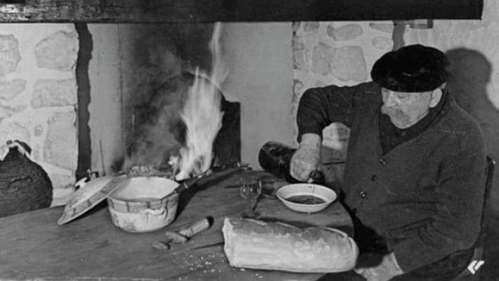 Pane secco e osso di spalla: le antiche minestre povere