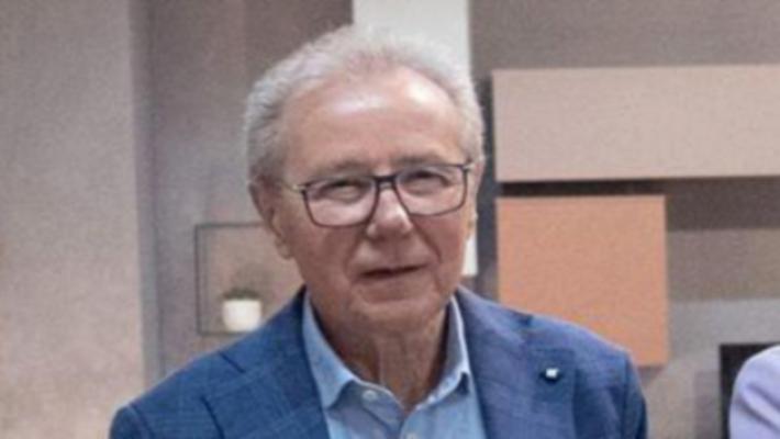 Addio a Bertoli, re dei salotti