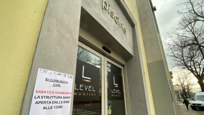 Viale Rustici, l'ex Coni è una piscina fantasma. E la palestra se ne va all'ex Salamini