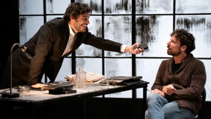 Lino Guanciale dopo i successi del «Conte di Montecristo» scende negli abissi dell'essere umano: «Interpreto un personaggio luciferino»