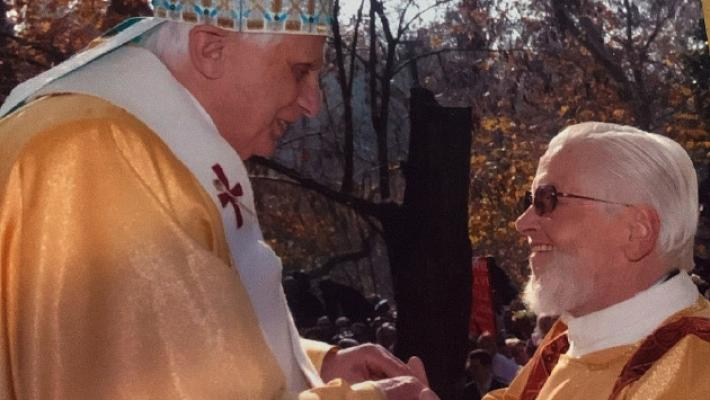 Addio al diacono Italo Cavalli, il «confidente» di Papa Ratzinger