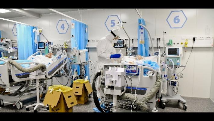 In Italia 25.853 nuovi casi e 722 morti. 32 in pi&ugrave; in terapia intensiva