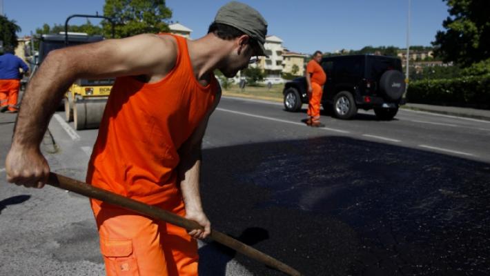 Strade, Friggeri: «Troppi tagli, i cantieri ora sono a rischio»