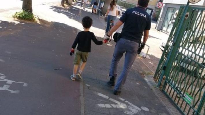 Bimba di 3 anni si perde a San Leonardo,  un passante la trova e allerta il 113