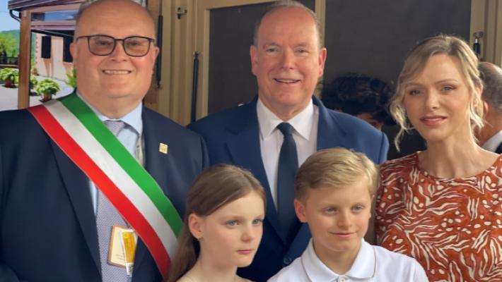 Il «grazie» di Alberto II di Monaco alle delegazioni di Compiano e Bardi
