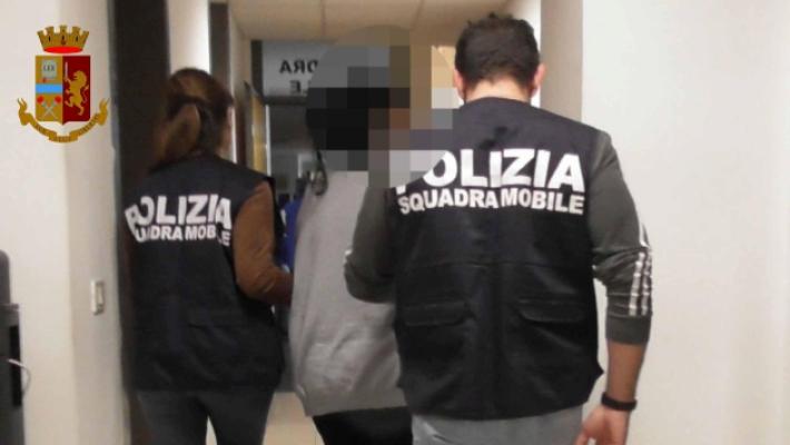 «Prima lo stalking, poi un'aggressione. Ora ho paura»: il drammatico racconto di una donna di Parma