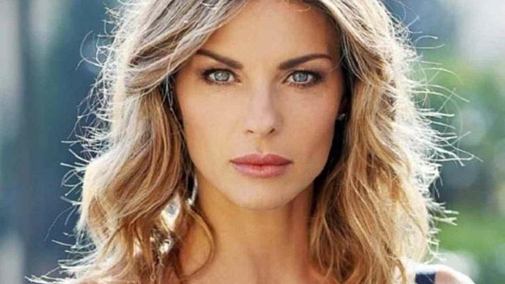 Ballando con le stelle: Martina Colombari e Luca Favilla tra le nuove coppie