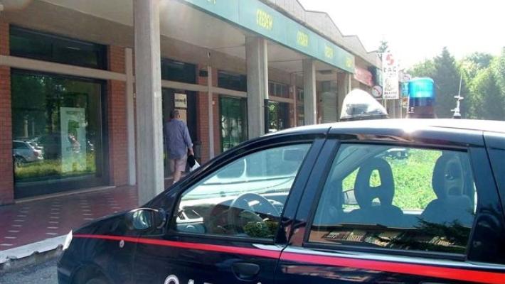 Vuole vendere una stufa, ma gli svuotano il conto
