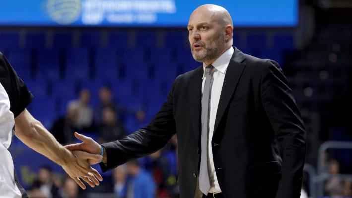 La Virtus ci ripensa (dopo averlo licenziato) e richiama Djordjevic