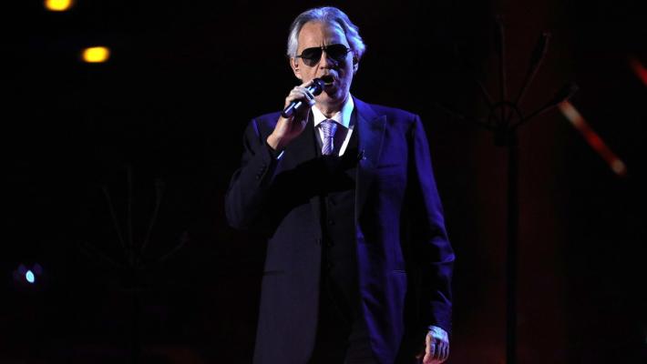 Andrea Bocelli: «La meraviglia del Regio negli occhi di mia figlia»
