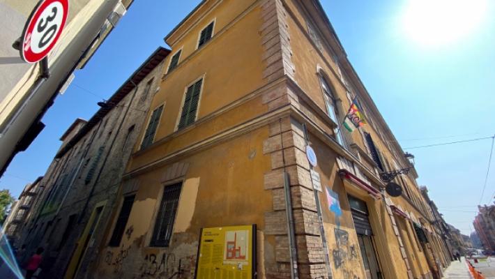 Aquila Longhi, cantiere in arrivo: ascensore, bagni e nuove stanze per il circolo