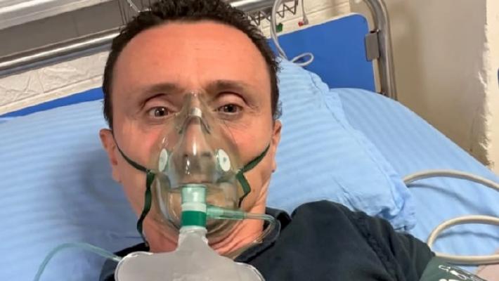 Il parmigiano Filippo Reggiani con la famiglia nell'inferno del Nepal: «O ci buttiamo dal quarto piano dell'hotel o moriamo bruciati»