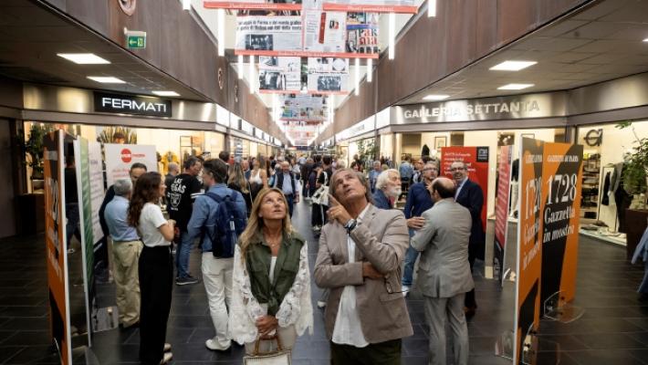1728 Gazzetta in mostra, l'Euro Torri si riempie di pagine e fotografie