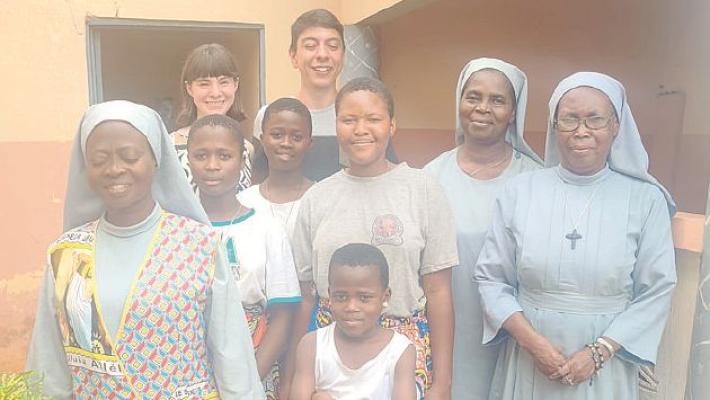 Giulia e Jacopo: «Volontari in Africa, un anno di sfide»