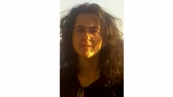 Alessandra Ollari, la verità negli esami: dubbi su una lesione al collo. Oggi i funerali a Calestano