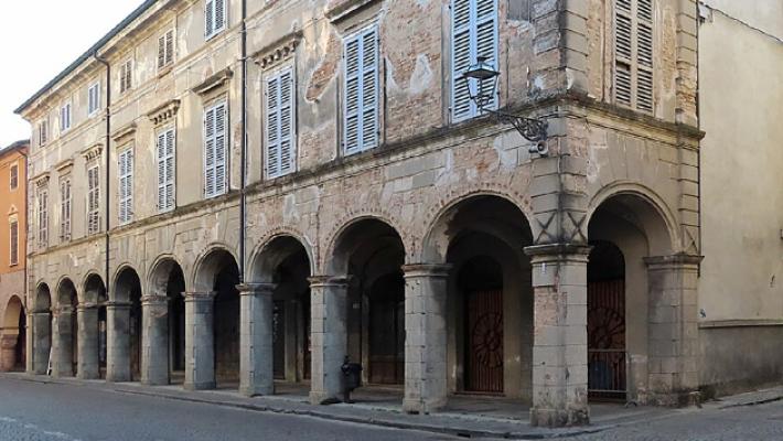 Palazzo Orlandi torna di nuovo in vendita?