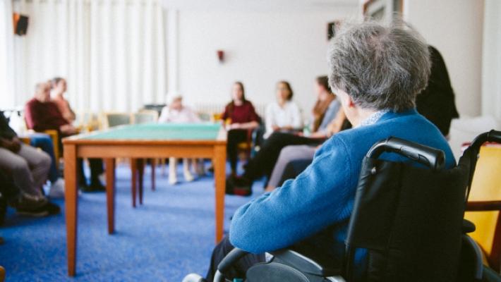 Il giudice: «La retta non è dovuta». Una vittoria per i malati di Alzheimer