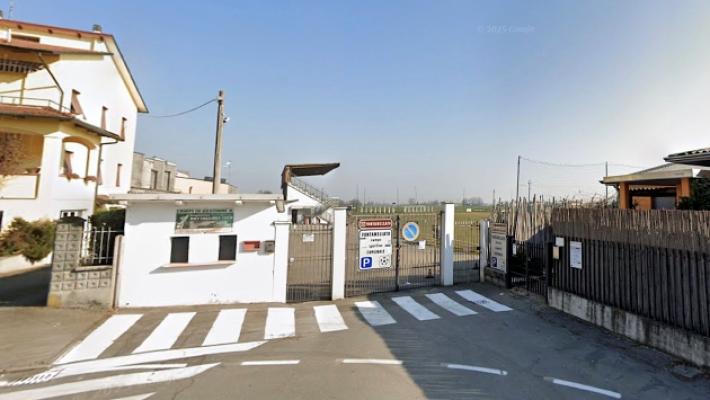 Campo da calcio pericoloso: il Comune corre ai ripari