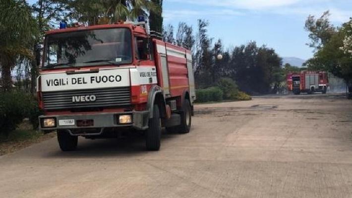 Vigile del fuoco muore nel Sassarese, forse  è rimasto folgorato