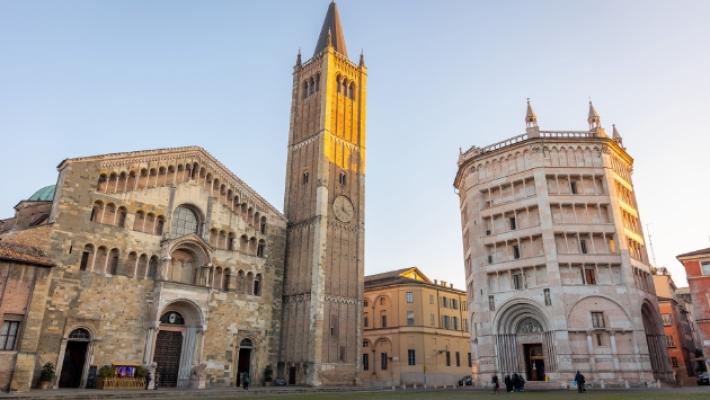 Piazza Duomo finalmente splende senza ponteggi