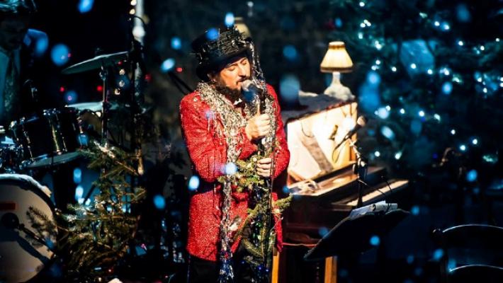 Capossela torna al Fuori Orario: &laquo;25 anni di concerti di Natale&raquo;