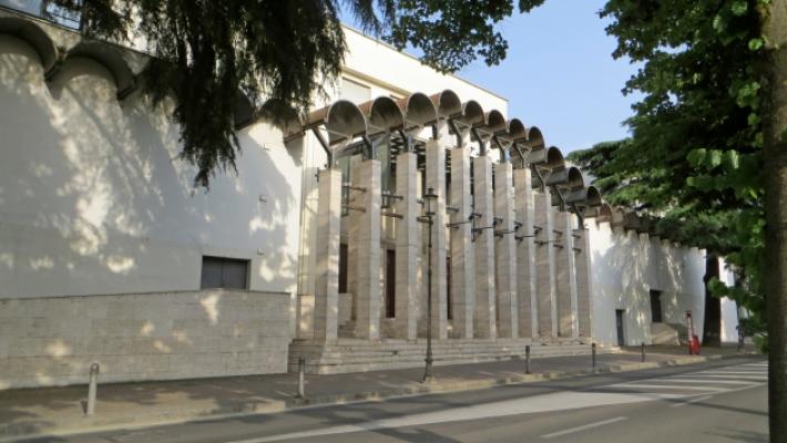 &laquo;Noi contro un sistema che tollera violenze e ricatti&raquo;